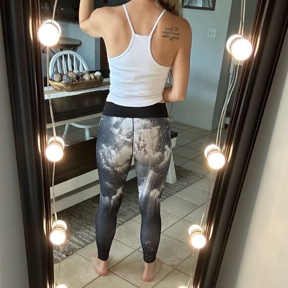 Adidas Climalite Black & White & Grey Tie Dye Mid Rise Activewear Legging - Picture 10 of 10